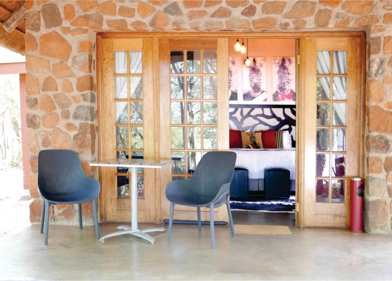 Waterside Cottages & Villas - Self Catering กาโบโรเน ภายนอก รูปภาพ